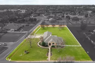 3712 Vista N Dr, Burleson, TX 76028 - Photo 3