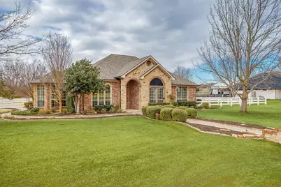 3712 Vista North Drive, Burleson, TX 76028 - Photo 1