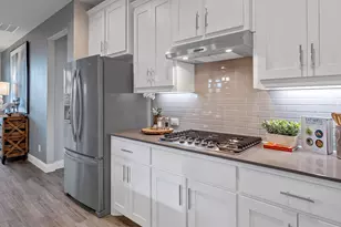 10385 Sunset Shr Dr, Grand Prairie, TX 76065 - Photo 7