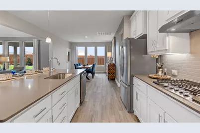 10385 Sunset Shore Drive, Grand Prairie, TX 76065 - Photo 5