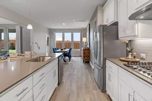 10385 Sunset Shr Dr, Grand Prairie, TX 76065 - Photo 5