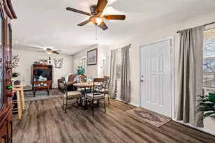 1809 Beverly St, Irving, TX 75061 - Photo 11