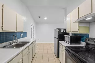 9957 Cedar Mountain Cir, Dallas, TX 75217 - Photo 9