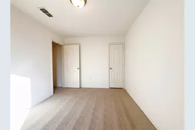 709 Sandy Trail, Fort Worth, TX 76120 - Photo 13