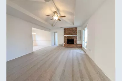 709 Sandy Trail, Fort Worth, TX 76120 - Photo 3