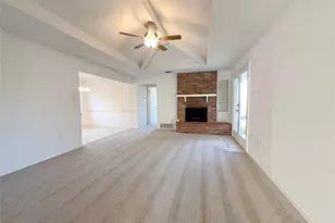 709 Sandy Trail, Fort Worth, TX 76120 - Photo 3