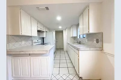 709 Sandy Trail, Fort Worth, TX 76120 - Photo 9