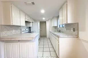 709 Sandy Trail, Fort Worth, TX 76120 - Photo 9