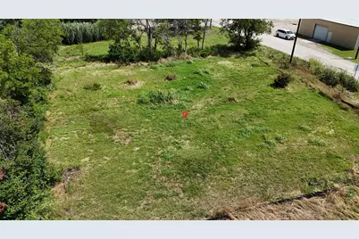 901 N 6th Street, Sanger, TX 76266 - Photo 15