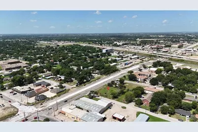 901 N 6th Street, Sanger, TX 76266 - Photo 17