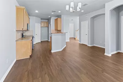 1825 Brookview Drive, Carrollton, TX 75007 - Photo 5