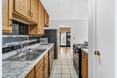 119 Kessler Drive, Granbury, TX 76048 - Photo 11