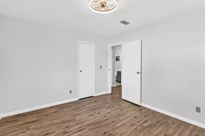 119 Kessler Drive, Granbury, TX 76048 - Photo 25