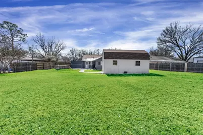 119 Kessler Drive, Granbury, TX 76048 - Photo 35