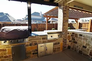 110 White Oak Ln, Red Oak, TX 75154 - Photo 35