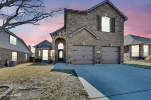 5613 Spirit Lake Dr, Fort Worth, TX 76179 - Photo 1