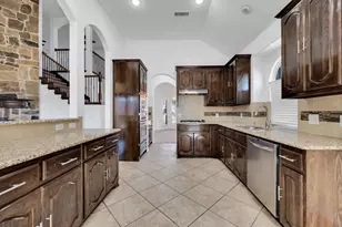 5613 Spirit Lake Dr, Fort Worth, TX 76179 - Photo 13