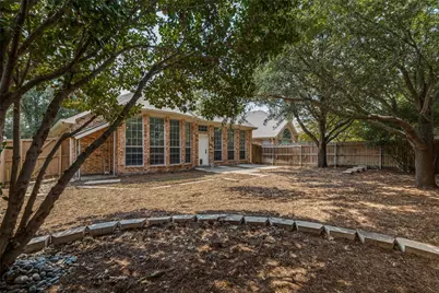 2440 Harbour Drive, Grand Prairie, TX 75054 - Photo 31