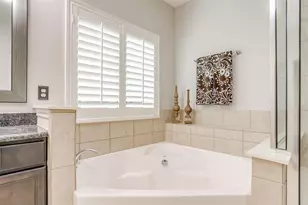 13704 Southern Oaks Dr, Fort Worth, TX 76028 - Photo 21