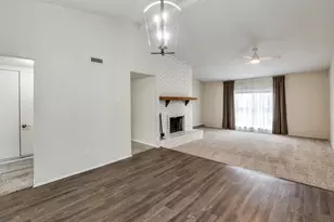 5220 Bartlett Dr, The Colony, TX 75056 - Photo 9