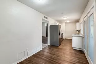 5220 Bartlett Dr, The Colony, TX 75056 - Photo 13