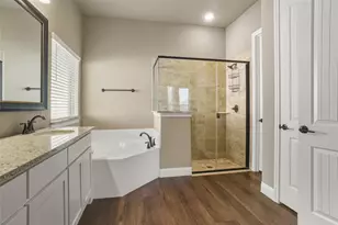 3601 Honey Suckle Ln, Little Elm, TX 75068 - Photo 13