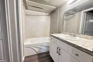 6108 Abrams Rd, Dallas, TX 75231 - Photo 15