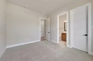 2305 Northshore Trl, Lakewood Village, TX 75068 - Photo 11