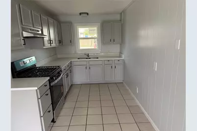 1214 Wintergreen Court, DeSoto, TX 75115 - Photo 5