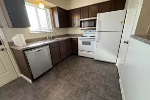 2802 Wimbledon Ct, Garland, TX 75041 - Photo 3