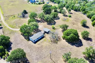 1510 Old McDade Rd, Elgin, TX 78621 - Photo 5