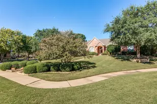 700 Essex Ct, Southlake, TX 76092 - Photo 3