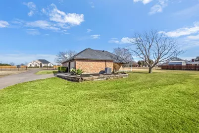 760 Willow Lane, Waxahachie, TX 75165 - Photo 35