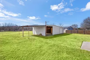 760 Willow Ln, Waxahachie, TX 75165 - Photo 31
