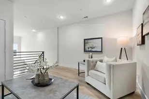 2340 Alsiddiq Dr, Irving, TX 75062 - Photo 17