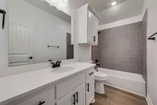 808 Hardaway Dr, Greenville, TX 75402 - Photo 13