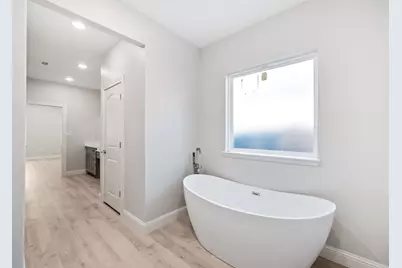 8809 Isom Lane, Dallas, TX 75249 - Photo 23