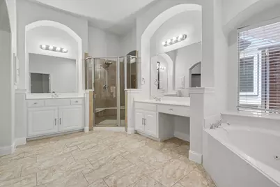 1930 Wind Lake Circle, Garland, TX 75040 - Photo 9