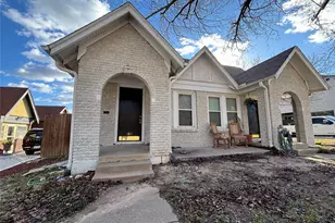 3817 Crestline Rd, Fort Worth, TX 76107 - Photo 1