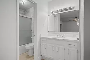 8095 Meadow Rd, Dallas, TX 75231 - Photo 19