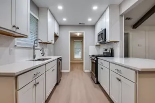 1044 Peach Ln, DeSoto, TX 75115 - Photo 7