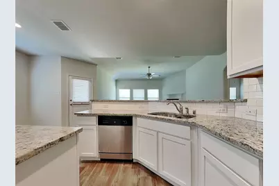 506 Robinson Way, Fate, TX 75189 - Photo 5