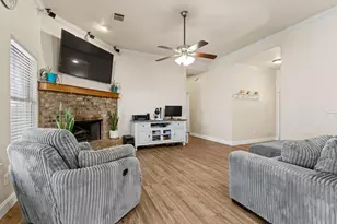 109 Loraine St, Pottsboro, TX 75076 - Photo 7