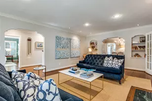 7031 Lakeshore Dr, Dallas, TX 75214 - Photo 9