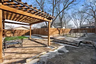 203 W Kimball St, Mansfield, TX 76063 - Photo 27