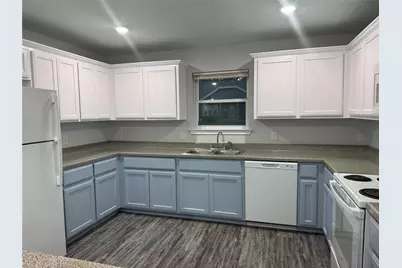 800 Sycamore Street #106, Commerce, TX 75428 - Photo 3