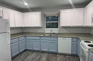 800 Sycamore St, Commerce, TX 75428 - Photo 3