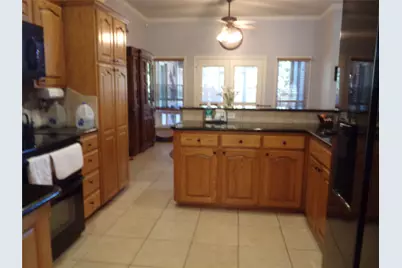 6316 Carrizo Drive, Granbury, TX 76049 - Photo 11