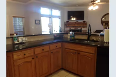 6316 Carrizo Drive, Granbury, TX 76049 - Photo 9