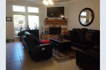 6316 Carrizo Drive, Granbury, TX 76049 - Photo 5